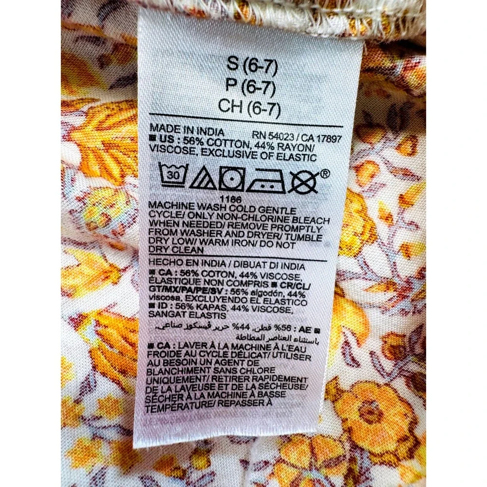 Old Navy Tiered Cami Dress Kids Size S 6-7 Yellow Floral Smocked Boho Sundress